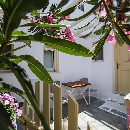 Rocco's Aparthotel