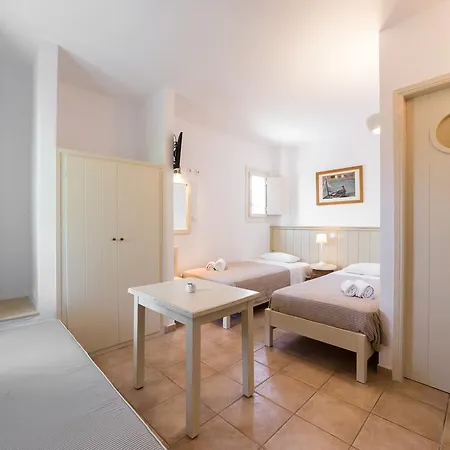 Rocco's 3* Antiparos by